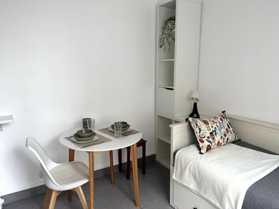 Charmant Studio Parisien Au Coeur Du 15E Arrondissement Ngoại thất bức ảnh